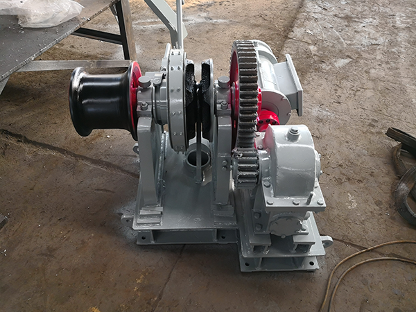 17.5mm Electric Single Gypsy Windlass Finished.png